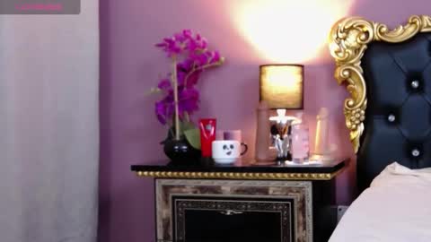 Hessy online show from February 2025 02:00:02 PM