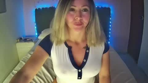 Hestesiaxx online show from July 2026 02:07:02 AM