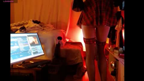 Snapshot of hevin69 chatting on February 2026 04:13:02 AM hevin69 online show from February 2026 04:13:02 AM