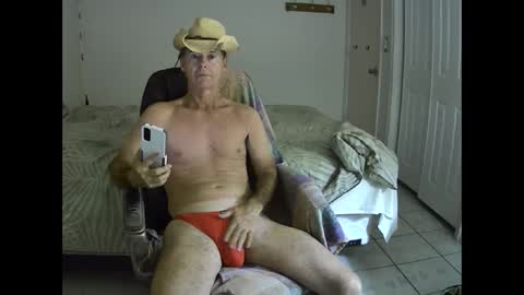 Snapshot of hewes1 chatting on February 2025 07:26:02 AM hewes1 online show from February 2025 07:26:02 AM