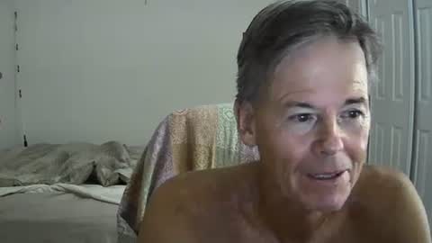 Snapshot of hewes1 chatting on September 2025 08:29:02 AM hewes1 online show from September 2025 08:29:02 AM