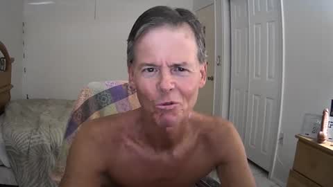 Snapshot of hewes1 chatting on October 2025 06:58:01 PM hewes1 online show from October 2025 06:58:01 PM