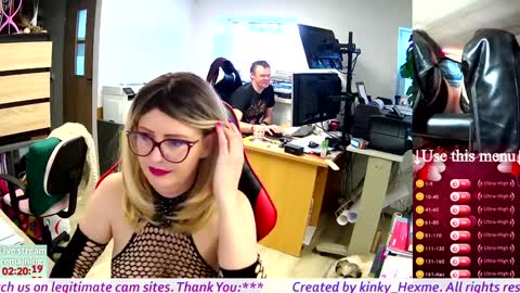 Snapshot of hexme_kinky_office chatting on February 2025 09:38:02 AM hexme_kinky_office online show from February 2025 09:38:02 AM