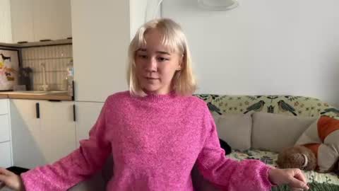Snapshot of hey__lucy chatting on June 2026 12:30:02 PM Lucy Nip slip shady online show from June 2026 12:30:02 PM