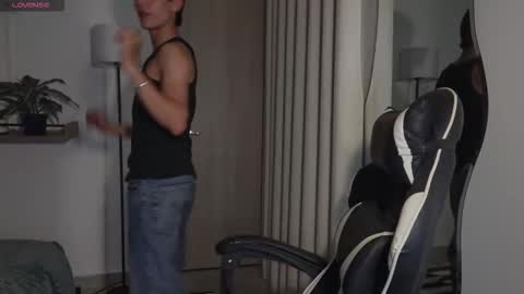 hey_cesard online show from February 2026 12:18:01 AM