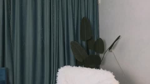 Audrey online show from March 2025 06:00:02 PM