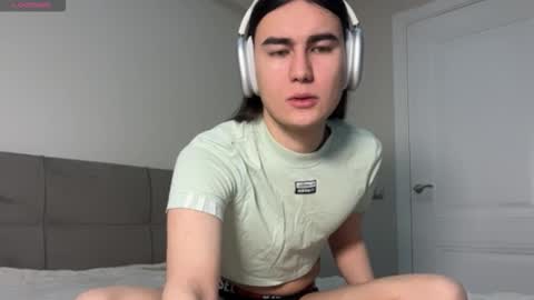 heyalena online show from February 2026 07:13:01 AM