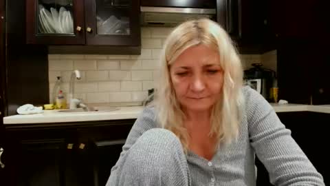 Heyheygrey online show from October 2025 05:22:02 PM