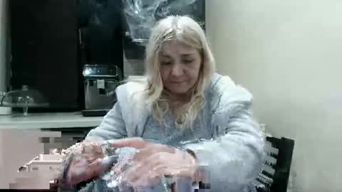 Heyheygrey online show from February 2026 01:43:02 AM