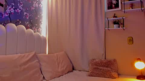 Martina Ricci Show schedule Monday to Friday 8am colombia time I work some weekends  online show from May 2026 02:03:01 PM