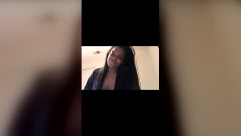 heyyou301990 online show from May 2026 02:18:02 AM
