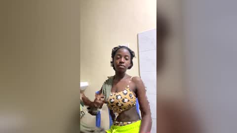 Snapshot of hhaanneeyy chatting on March 2026 10:05:02 AM hhaanneeyy online show from March 2026 10:05:02 AM