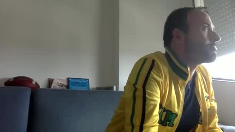 Snapshot of hhombre chatting on September 2025 12:15:02 PM hhombre online show from September 2025 12:15:02 PM