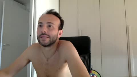 hhombre online show from June 2026 06:43:02 AM