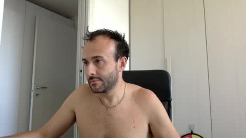 hhombre online show from July 2026 09:26:01 AM