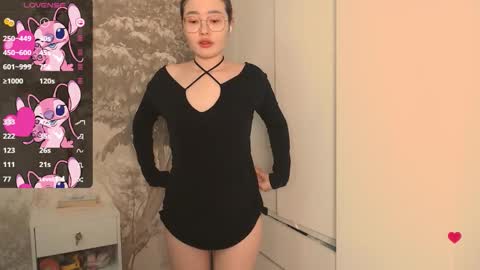 Hiaru online show from September 2025 05:31:01 AM