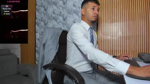 George online show from December 2025 09:36:02 AM