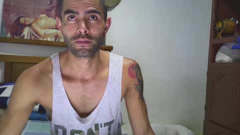 hideonbush online show from September 2025 09:49:01 PM