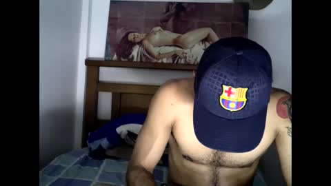 hideonbush online show from November 2025 01:51:02 AM