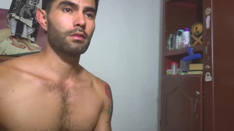 hideonbush online show from January 2026 02:58:01 AM