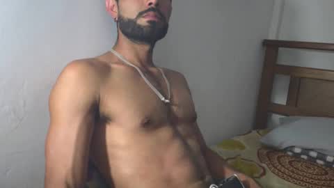 hideonbush online show from May 2026 08:16:02 PM