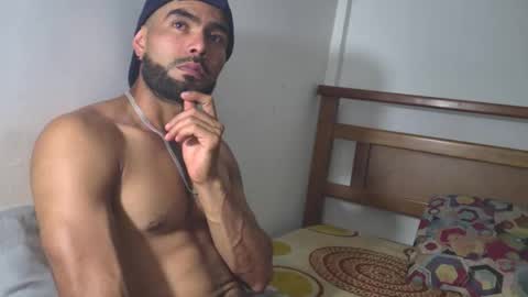 hideonbush online show from May 2026 04:07:02 AM