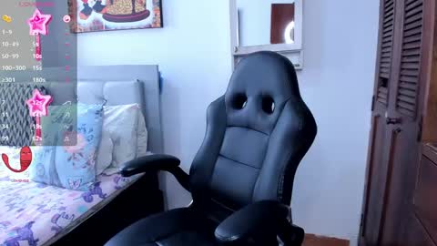 Diana online show from May 2026 06:05:02 PM