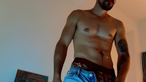 Snapshot of highnightz chatting on October 2025 11:37:01 PM highnightz online show from October 2025 11:37:01 PM