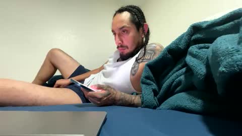 hihello4000 online show from November 2025 08:45:01 AM