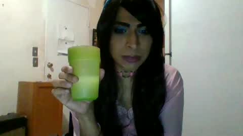 Snapshot of hihheelstranny chatting on December 2024 08:26:02 AM hihheelstranny online show from December 2024 08:26:02 AM