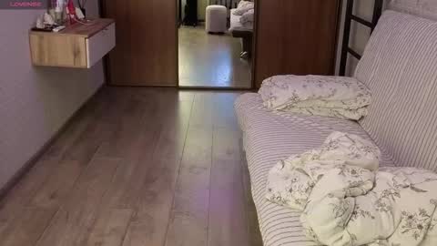 Snapshot of hihika chatting on February 2026 03:51:01 PM HIHIKA online show from February 2026 03:51:01 PM