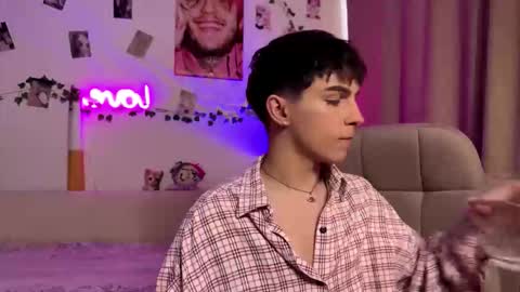 Snapshot of hiidear chatting on March 2026 02:53:02 PM twinkvadusha online show from March 2026 02:53:02 PM