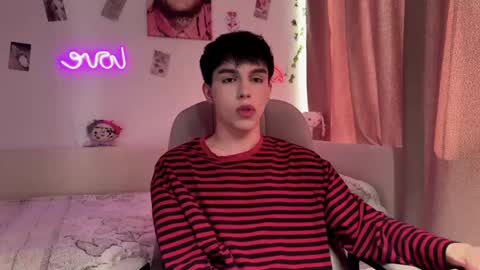 Snapshot of hiidear chatting on March 2026 07:14:01 AM twinkvadusha online show from March 2026 07:14:01 AM