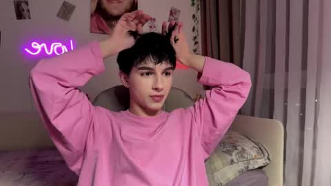 Snapshot of hiidear chatting on April 2026 05:06:02 PM twinkvadusha online show from April 2026 05:06:02 PM