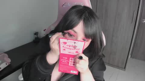 hikaru_arimura online show from October 2025 10:56:02 PM