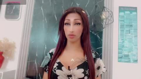 Hilary Avilan online show from July 2026 06:43:02 PM