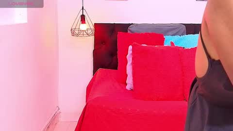 hilary banks online show from June 2026 04:57:01 AM