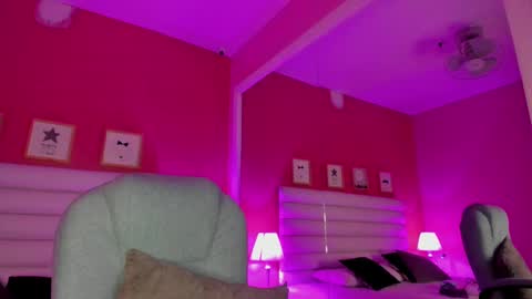 hilary_tailor online show from September 2025 10:53:02 AM