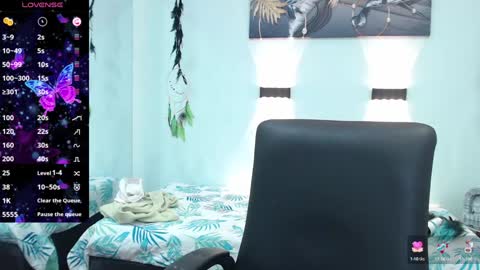 Snapshot of hilaryclowerx chatting on January 2025 05:55:01 AM H I L A R Y online show from January 2025 05:55:01 AM