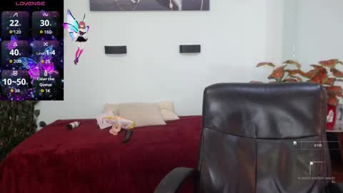 Snapshot of hilaryclowerx chatting on September 2025 03:10:02 AM H I L A R Y online show from September 2025 03:10:02 AM