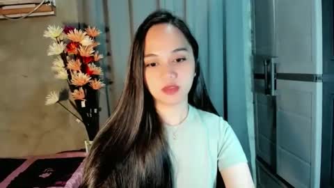 Snapshot of hilarymolly chatting on February 2026 09:40:02 PM hilarymolly online show from February 2026 09:40:02 PM