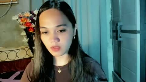 hilarymolly online show from June 2026 07:47:01 PM