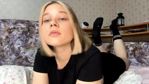 Julia online show from May 2026 03:06:02 PM