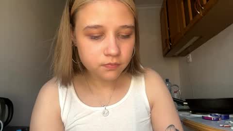 Julia online show from May 2026 12:23:01 PM