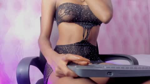  Hillary  online show from February 2025 03:52:01 AM