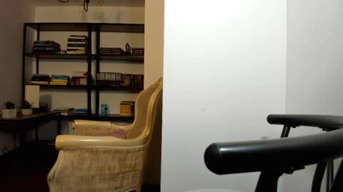 Hillary online show from September 2025 10:15:01 AM