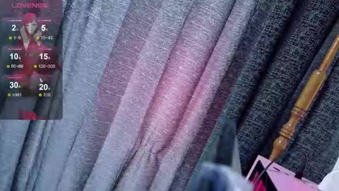 Inori Independent model online show from May 2026 06:27:01 PM