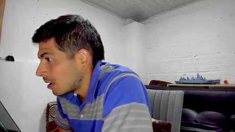 Snapshot of himoreno97 chatting on January 2025 05:33:01 AM Hi moreno online show from January 2025 05:33:01 AM