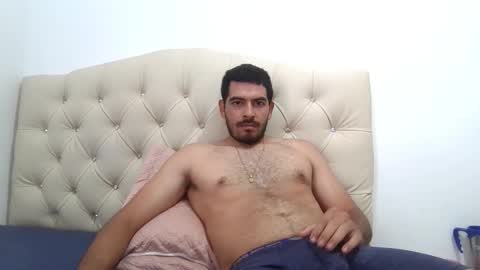 Snapshot of himoreno97 chatting on November 2025 05:01:02 PM Hi moreno online show from November 2025 05:01:02 PM