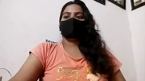 himuhimu22 online show from July 2026 11:04:02 PM